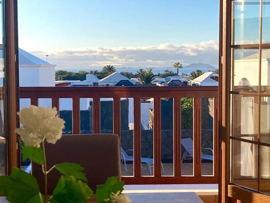Luxury 4-Bedroom Villa With Heated Pool + Sea View Playa Blanca  Exterior foto