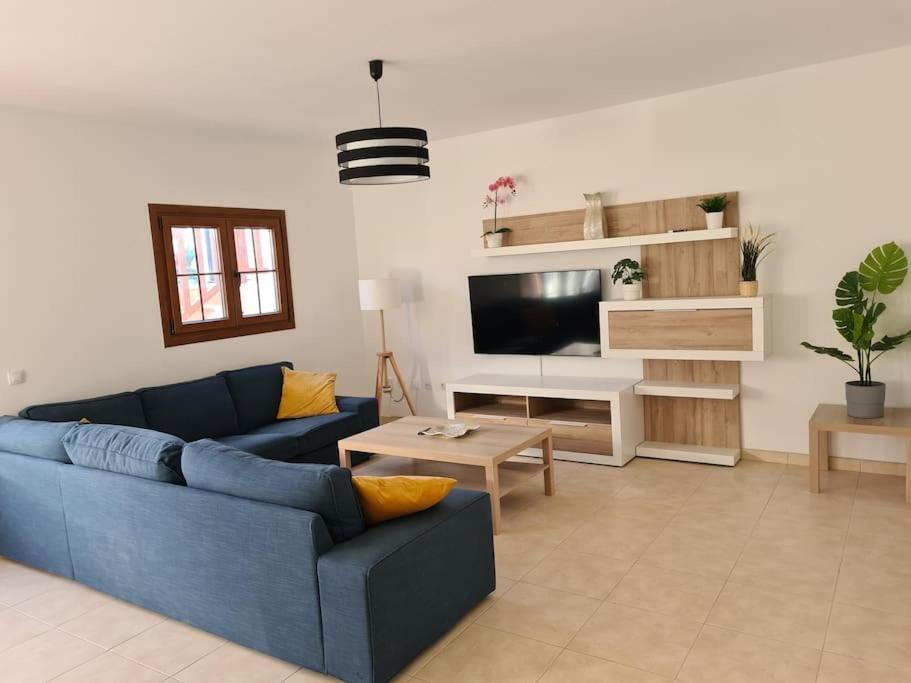 Luxury 4-Bedroom Villa With Heated Pool + Sea View Playa Blanca  Exterior foto