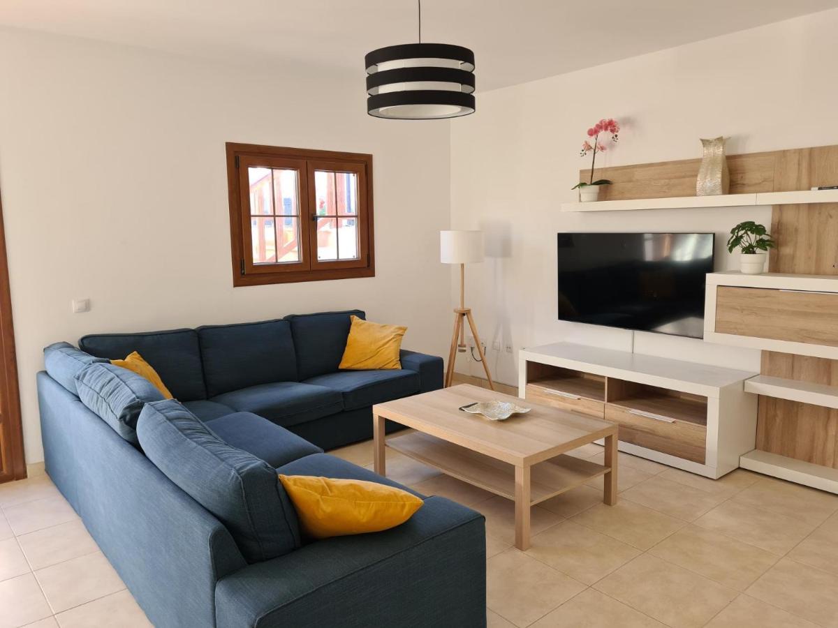 Luxury 4-Bedroom Villa With Heated Pool + Sea View Playa Blanca  Exterior foto